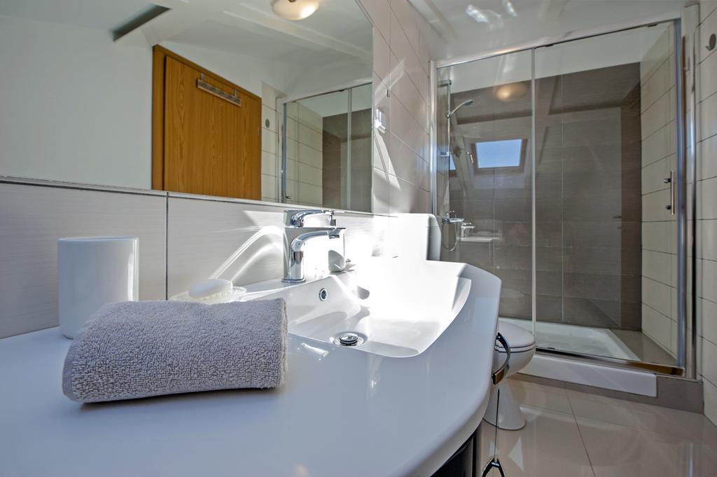 Apartment The Loft Ровинь Экстерьер фото